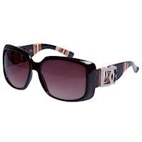 Flot modesolbrille til hende. Brun m.logo paa staengerne...
